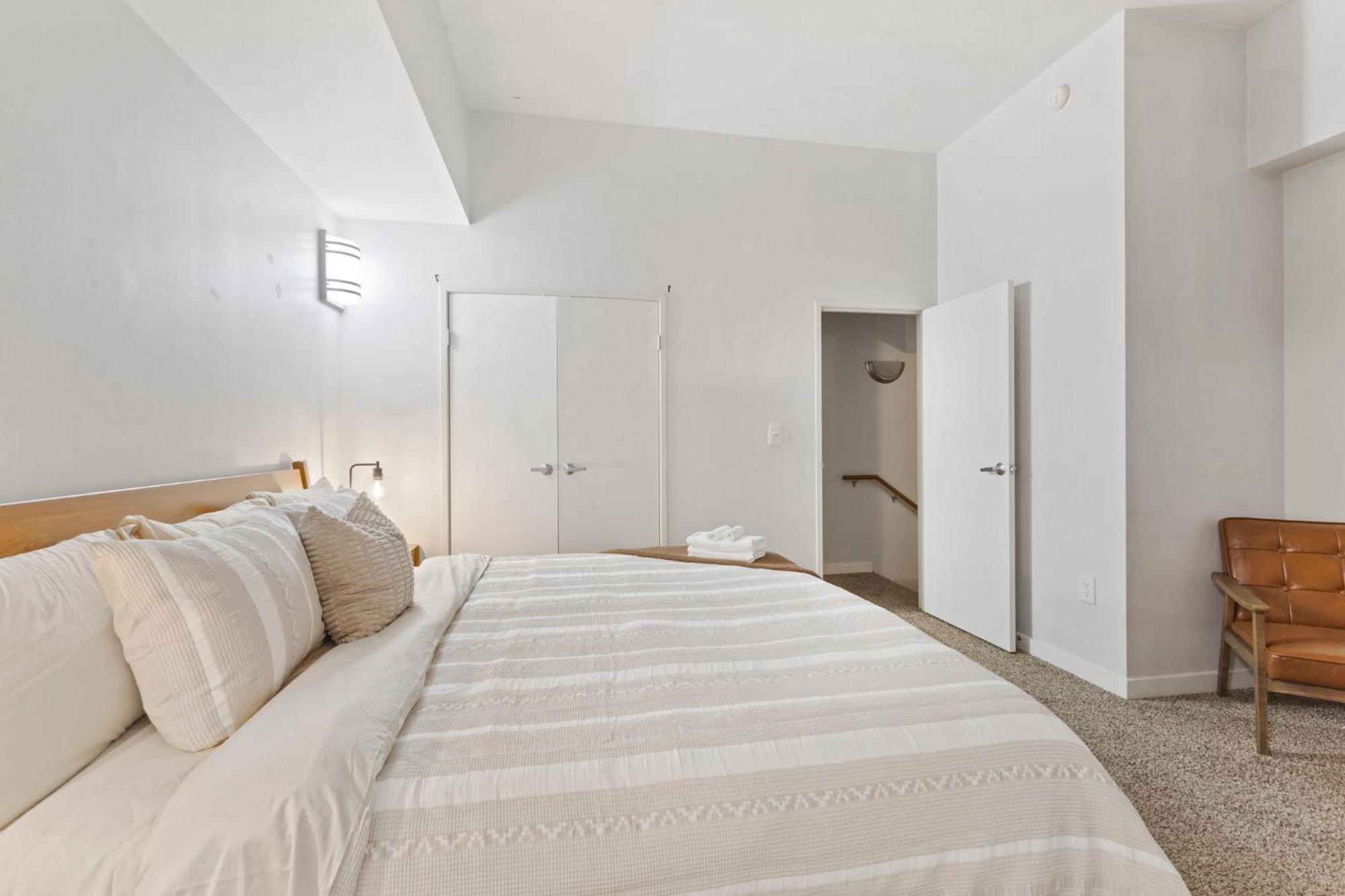 Indy City Loft - Convention Center - Sleeps 7 - Stadium Access Indianápolis Exterior foto