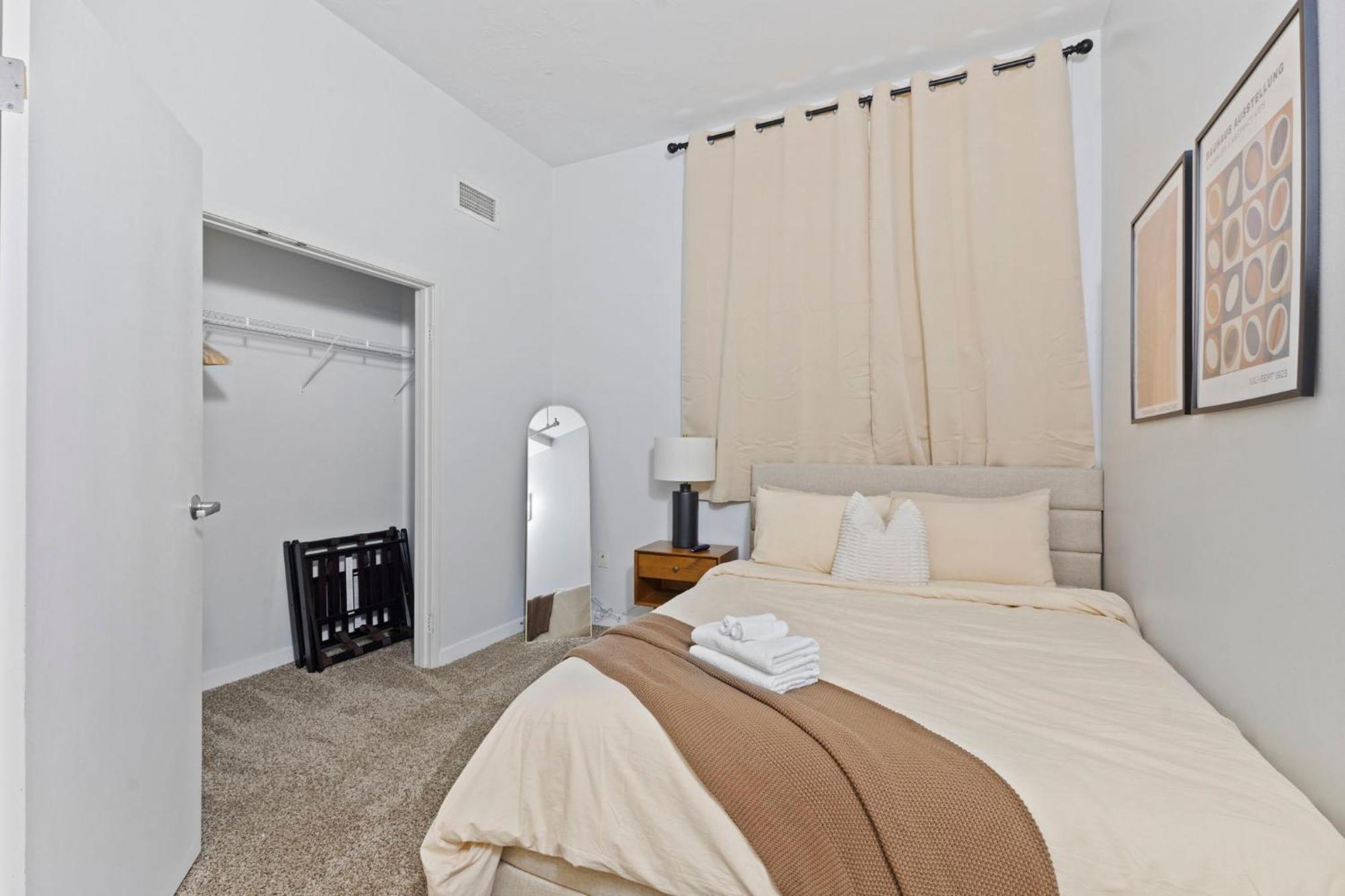 Indy City Loft - Convention Center - Sleeps 7 - Stadium Access Indianápolis Exterior foto