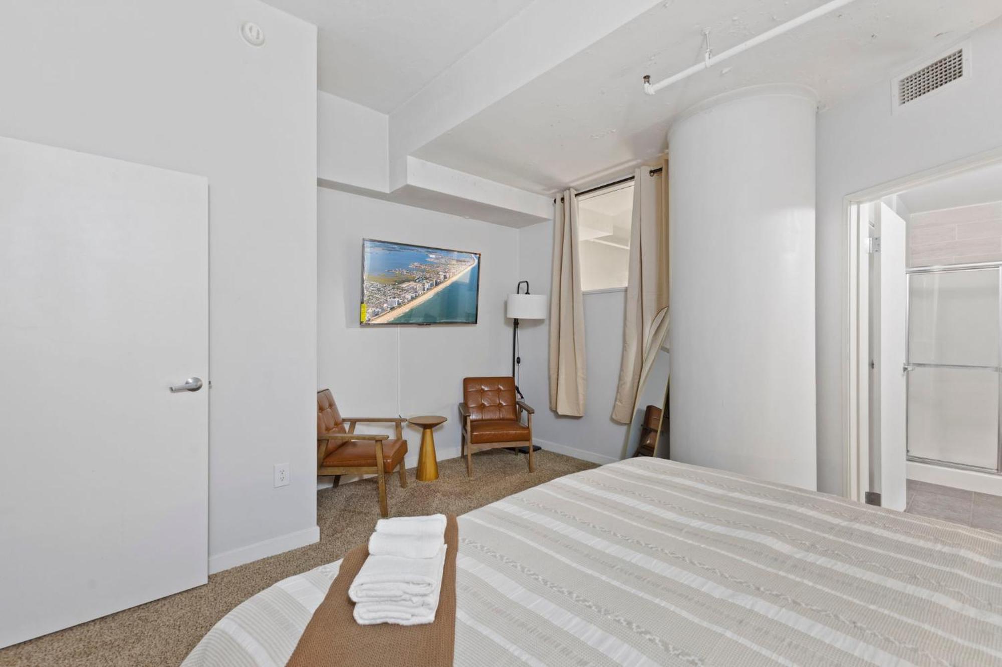 Indy City Loft - Convention Center - Sleeps 7 - Stadium Access Indianápolis Exterior foto