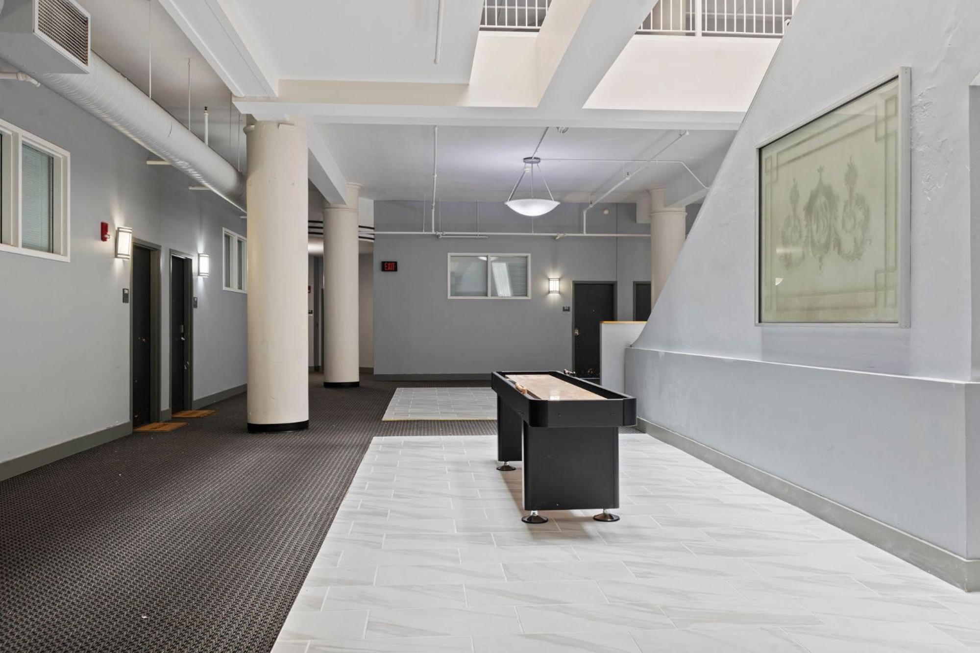 Indy City Loft - Convention Center - Sleeps 7 - Stadium Access Indianápolis Exterior foto